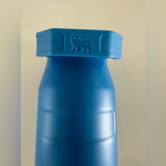 Iceflew Bottle Stanley 36OZ (1.1 L) Azure with flip straw! Leak resistant-NWT - Picture 8 of 12